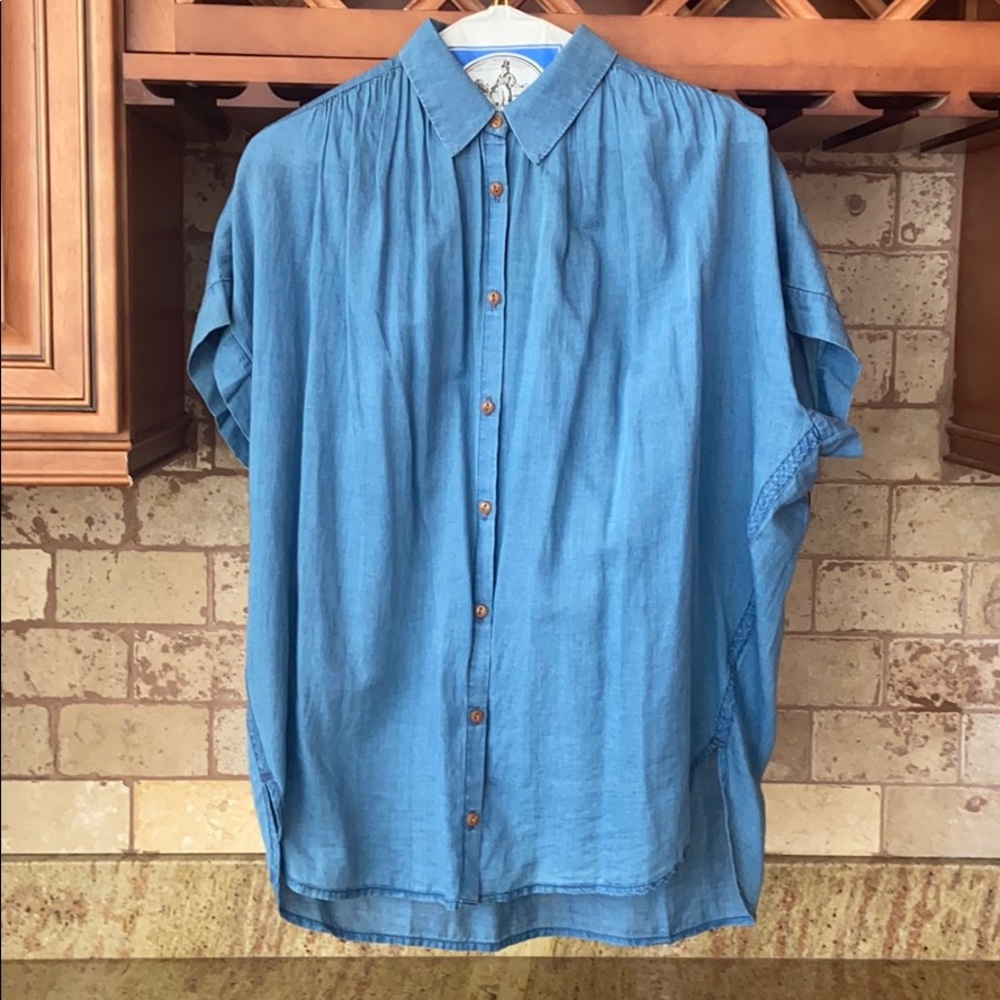 Madewell Chambray Button Down